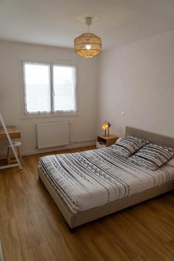 Casa Ragazzi - Meuble De Tourisme Classe 2 Etoiles - Refait A Neuf - Calme - Parking Gratuit A Proximite Lempdes ภายนอก รูปภาพ
